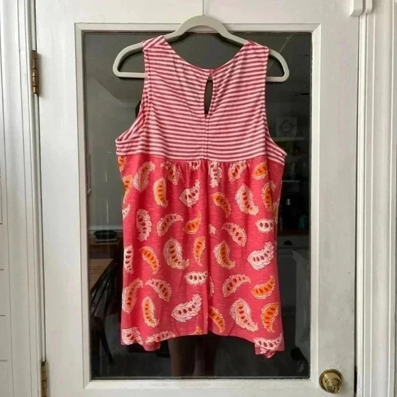 Red Camel Tank - Picture 4 of 4